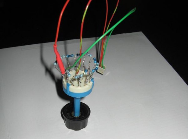 t_rotary_switch_with_resistors_142.jpg